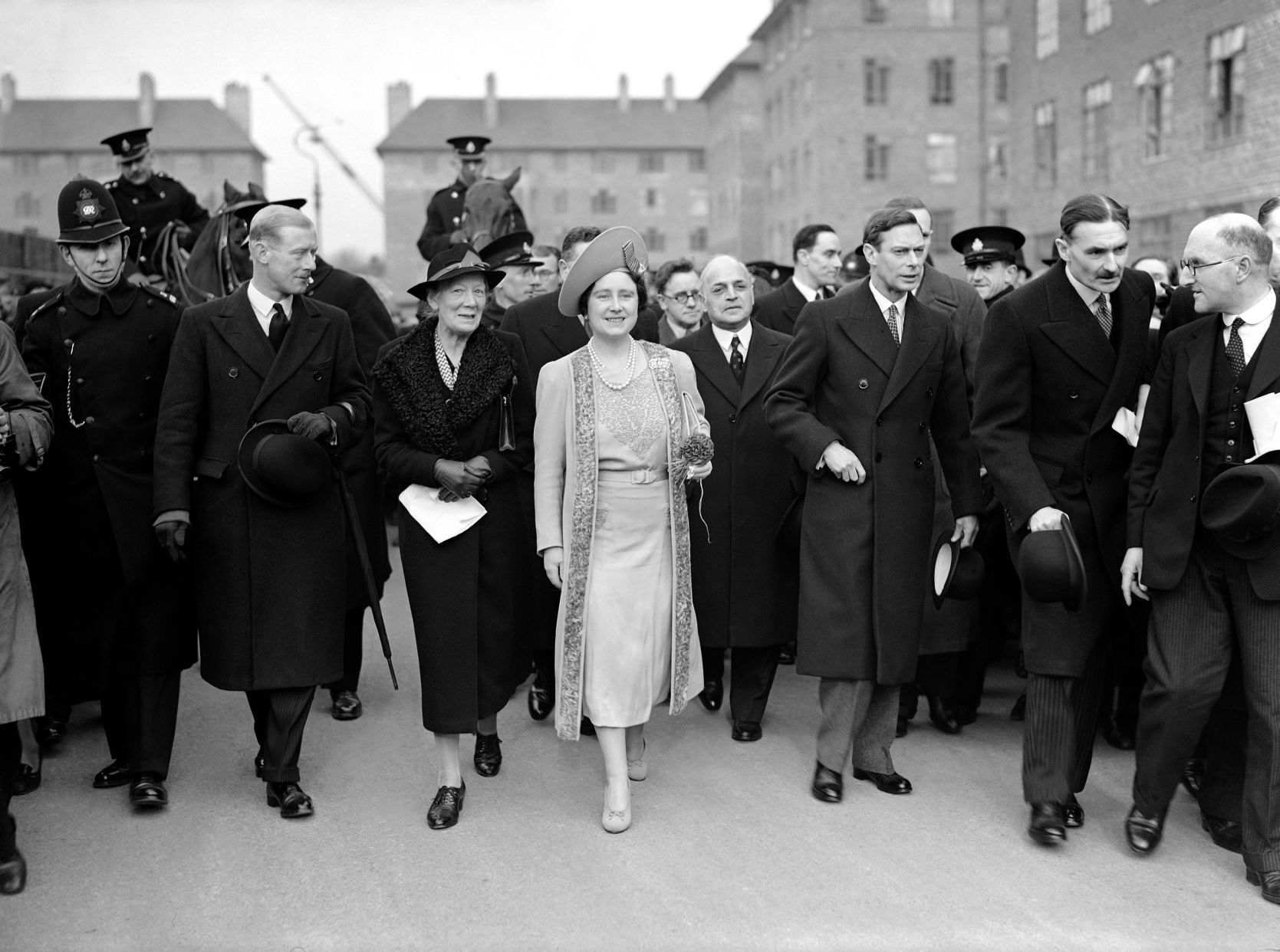 London King George VI and Queen Elizabeth